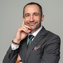 SZEMÁN Zoltán